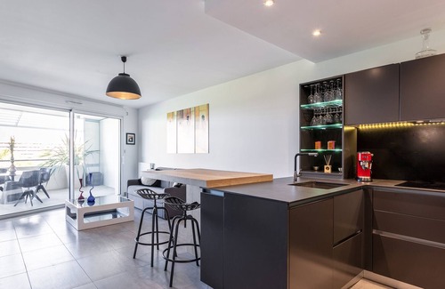 Aiguerelles Apartamento | Port Marianne: excelente T2 con terraza y garaje