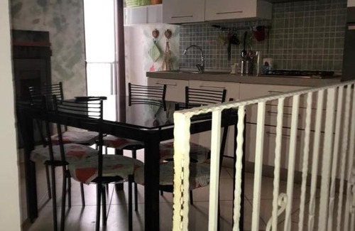 Torino di Sangro Casa | Porta di mezzo