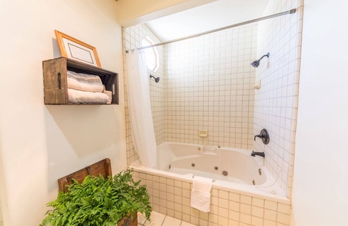 San Juan Bautista Hotel | Posada De San Juan