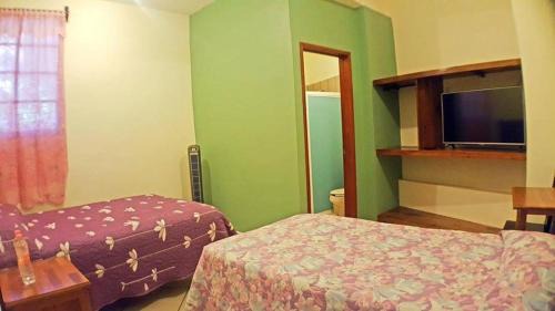 Xilitla Casa | Posada Familiar El Dorado