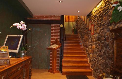 Escalante Casa | Posada Los Gallos