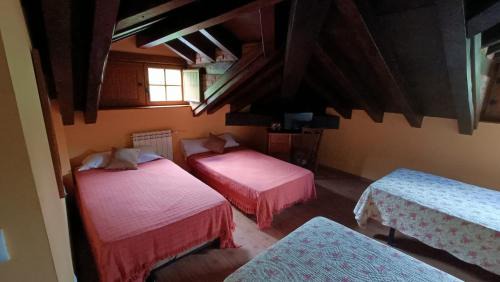 Los Corrales de Buelna Hotel | Posada Medieval El Manjon