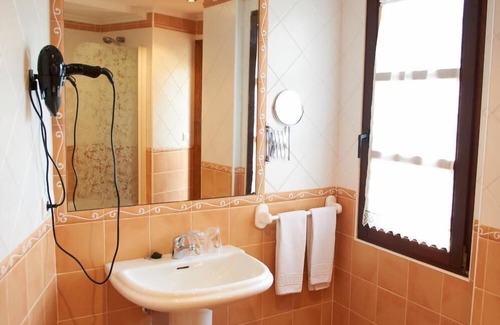 Centro de Comillas Hotel | Posada Rural La Solana Montañesa