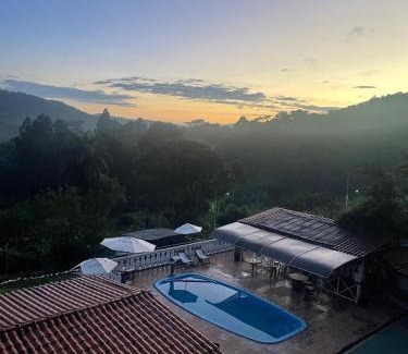 Nova Lima Hotel | Pousada Encantos da Serra Macacos