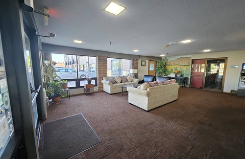 Vermillion Hotel | Prairie Inn