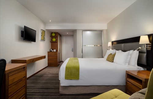 Greater Johannesburg Metropolitan Area Hotel | Premier Hotel Midrand