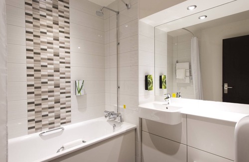 Wembley Park Hotel | Premier Inn London Wembley Stadium