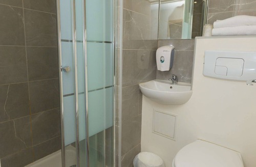 Chaumontel Hotel | Premiere Classe Chantilly Sud-Luzarches