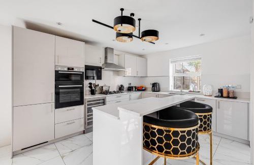 Rugby Villa | Premium Living Space in Rugby