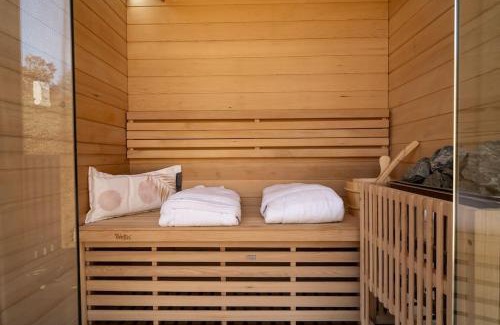 Hosszuheteny Apartamento | Premium Sustainable Cabins Mecsek Reindeer