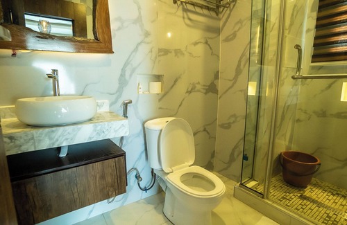 Ikeja Hotel | Presken Awolowo Way - Ikeja