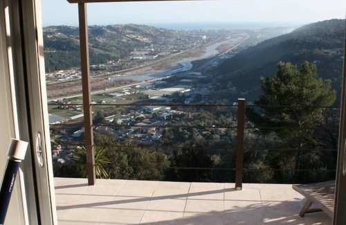 Gattieres Casa | Bonita casa provenzal con vista al mar