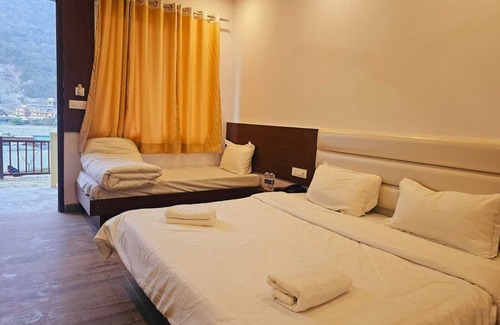 Jogiyana Hotel | Pride Inn Luxury Resort