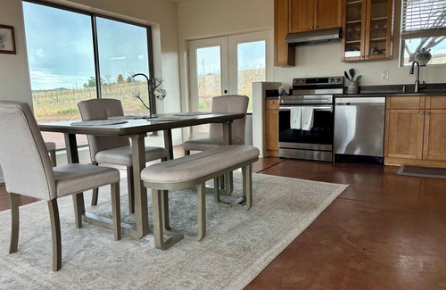 Sonoita Casa | Prime Sunrise Viewing at L’Alba; enjoy a 2 BR/2 BA home with an EV Car Charger