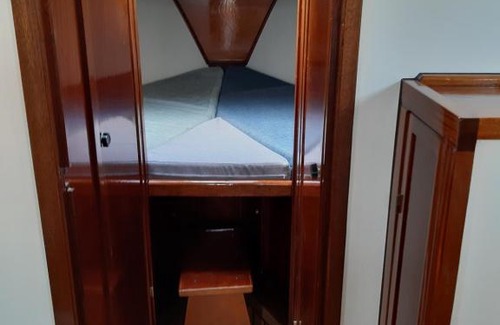 Kamperland Cama Y Desayuno | Privé B&B Motorsailer Rataplan