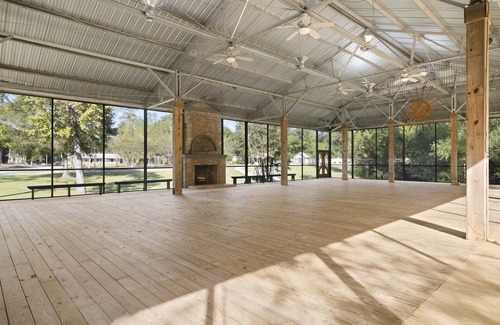 Covington Alquiler De RV | Privacidad y serenidad en el retiro de My Rivers