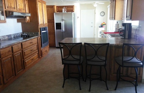 Sun City West Casa | Privacidad con una piscina.