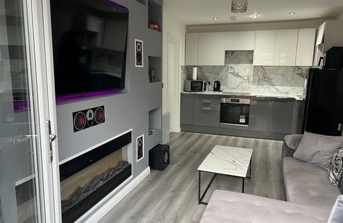 Bingham Apartamento | Cozy Edinburgh Apartment at The Jewel