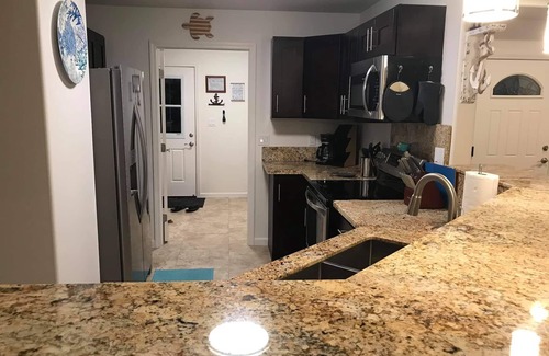 Keaau Casa | Nueva casa de vacaciones hawaiana, aire acondicionado, cerca del océano y volcanes.