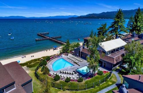 South Lake Tahoe Casa | Private beach, Close to ski, Resort Amenities!
