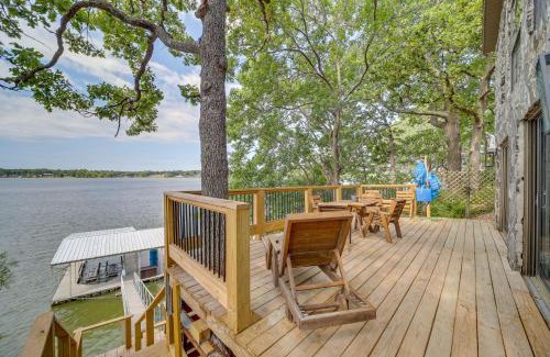 Grove Casa | Private Boat Slip and Dock Lakefront Grove Retreat!