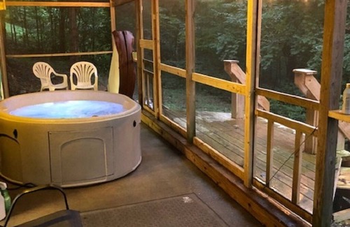 Sloans Valley Cabina | Cottage con Encanto en Lake Cumberland Resort- una comunidad cerrada frente al lago