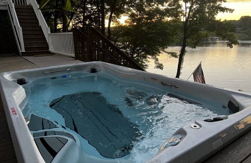 Berrien Springs Casa | boat, hot tub, fire pit, kayaks, private swim island, Notre Dame, wineries