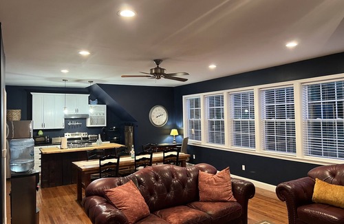 Purcellville Apartamento | Private farm apartment with views