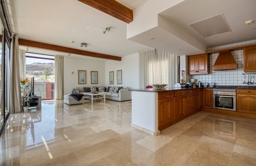 Mogan Chalet De Esquí | Piscina privada climatizada en entorno tranquilo y vistas al mar en campo de golf