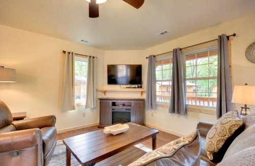 Cherokee Casa | Private Hot Tub Tuckasegee River Couples Escape