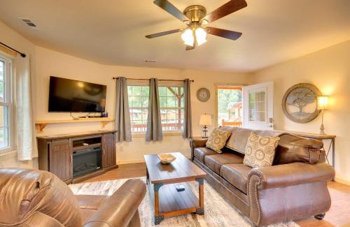 Cherokee Casa | Private Hot Tub Tuckasegee River Couples Escape