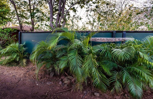 Palm Beach Estates Casa | Casa Rustica 1 - Boutique Style Beach House a pocos pasos del surf