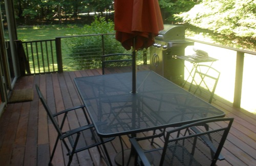 Clinton Corners Casa | Casa contemporánea privada en seis acres