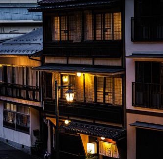 Tsuetate Apartamento | Private Onsen 泊 - Park - Tsuetate