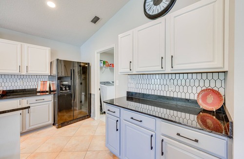 St. Johns Casa | Private Patio + Lake View: Fruit Cove Home