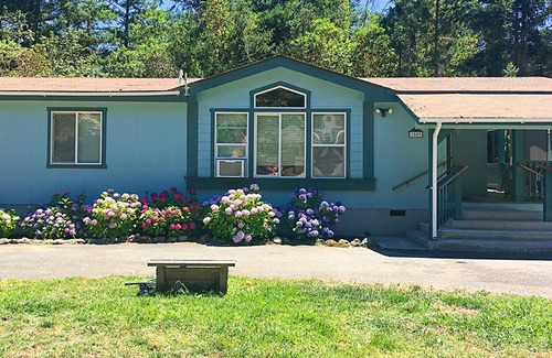 Willow Creek Casa | Private, Quiet, Willow Creek Retreat