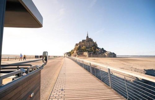 Pontorson Casa | Private Spa and Garden 10 min from Mont St-Michel