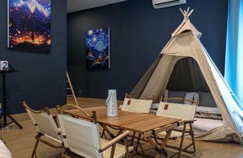 Subang Jaya Casa | Private Studio in Bungalow by LilyandLoft