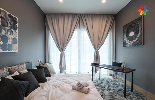 Subang Jaya Casa | Private Studio in Bungalow by LilyandLoft