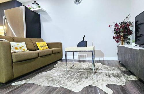 Southeast Calgary Apartamento | Private two Bedrooms suite