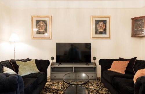 Sidmouth Villa | Private Use-Mount Pleasant Hotel 17 BR (sleeps32)