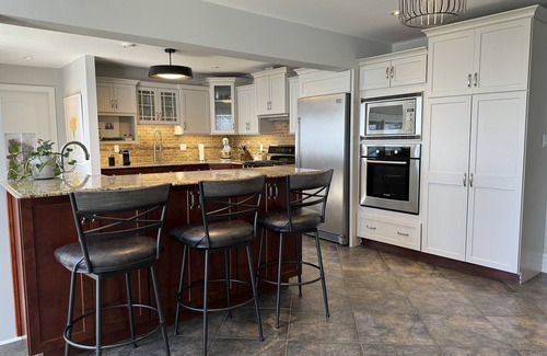 Dunnville Cabaña | Private Waterfront Lakehouse on Lake Erie