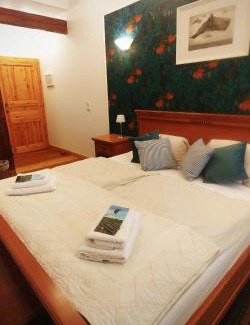 Zellertal Cama Y Desayuno | Privathotel Der Schwarze Herrgott No TV