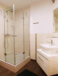 Zellertal Cama Y Desayuno | Privathotel Der Schwarze Herrgott No TV