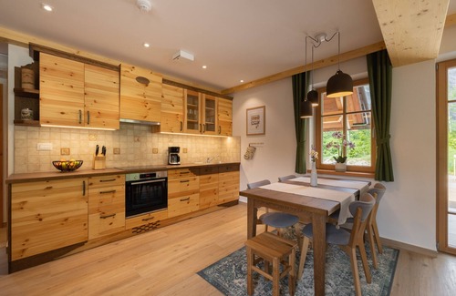 Ukanc Chalet De Esquí | PRIVILLAGE STARE - Alpine SPA Chalet with Sauna, Massage Tub & Fireplace, Bohinj