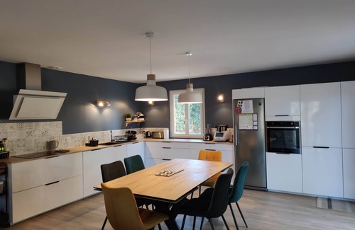 Peynier Villa | Proche Centre Ville et au Calme, Villa 5 Personnes au Coeur de la Provence