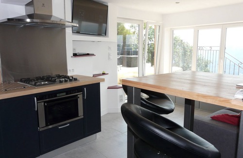 Gattieres Apartamento | Cerca del apartamento Niza, vista panorámica al mar, piscina, aire acondicionado, mini-gimnasio.