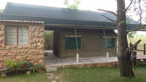 Shakawe Apartamento | Proudly Okavango self-catering Burnside