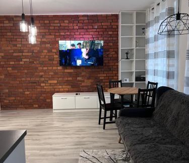 Elk Apartamento | Przytulna kawalerka w kamienicy w pobliżu Jeziora Ełckiego