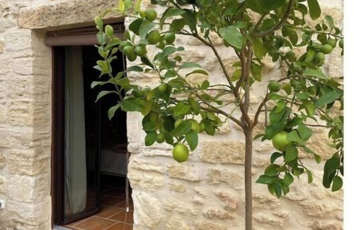 Pujaut Casa | Pujaut, Gard, provence, Avignon, Gîte cœur de village "sous le clocher